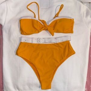 Raisins. Swimming. Size Small